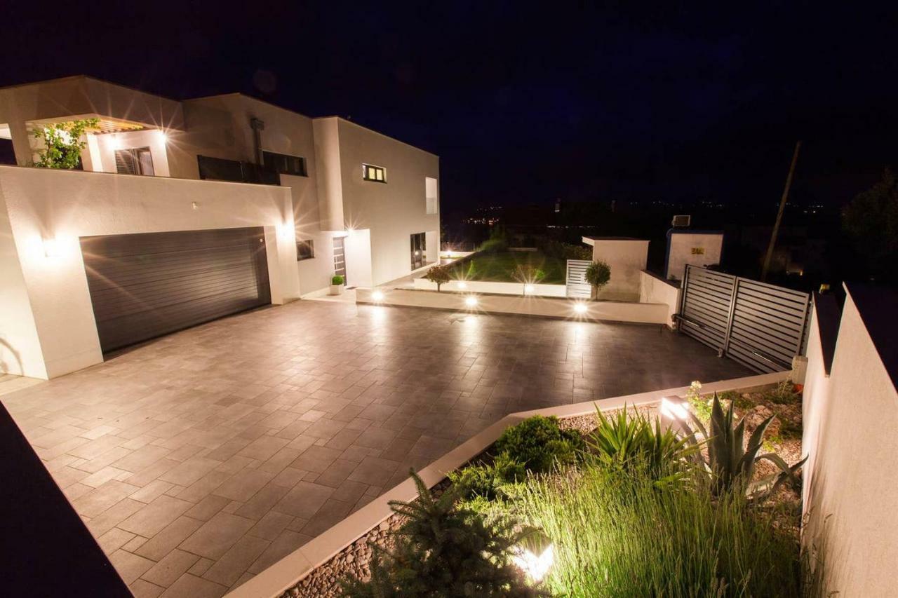 Villa Rina - Luxury Holiday Home Crikvenica Ngoại thất bức ảnh