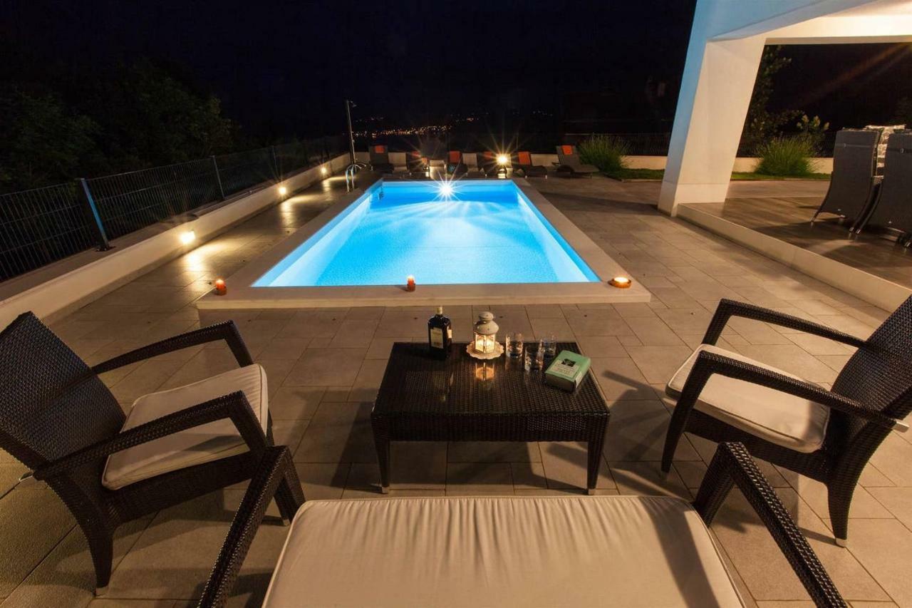 Villa Rina - Luxury Holiday Home Crikvenica Ngoại thất bức ảnh