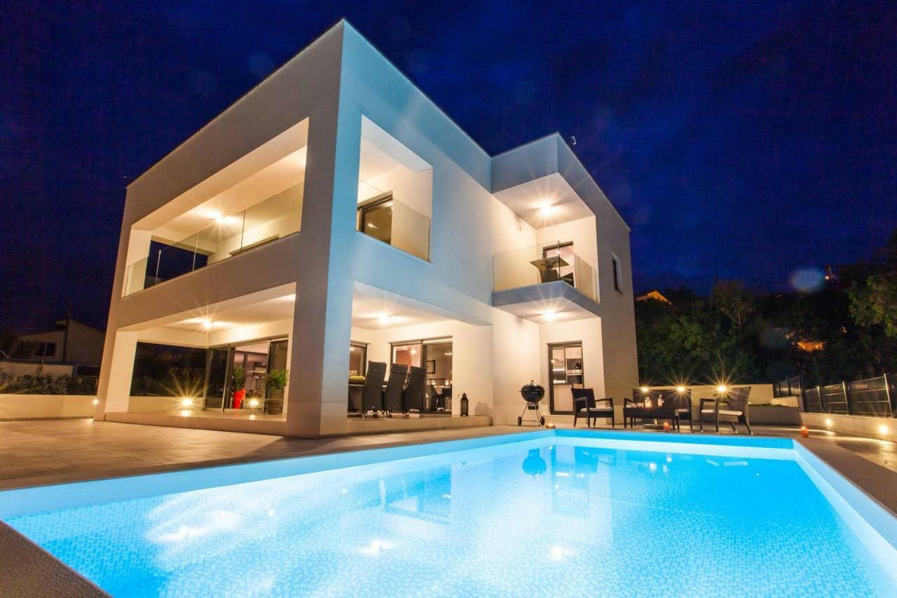 Villa Rina - Luxury Holiday Home Crikvenica Ngoại thất bức ảnh