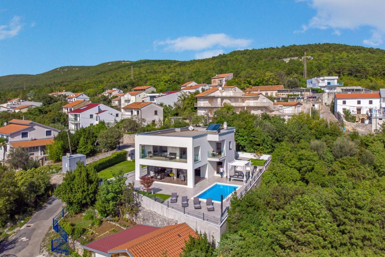 Villa Rina - Luxury Holiday Home Crikvenica Ngoại thất bức ảnh